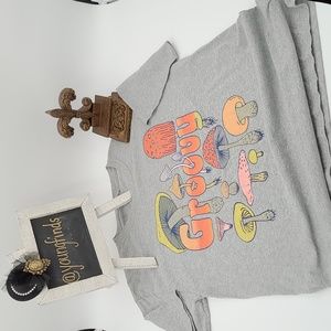 'Groovy'‎ Mushroom Tee sz Medium